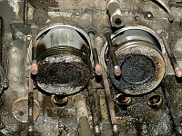 The lefts side looks a little bit broken - and lots of impacts from parts of the valve guide with came off somehow.<br><br>