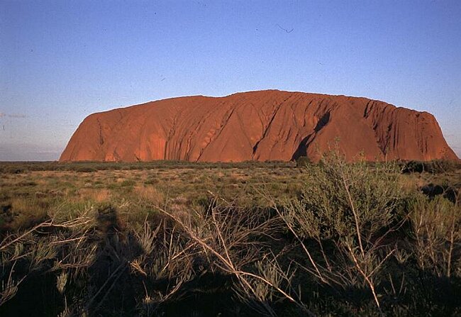 Oz 2001 Uluru