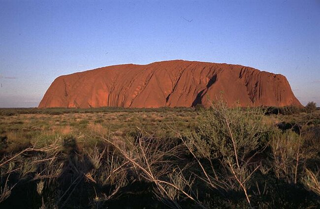 Oz 2001 Uluru